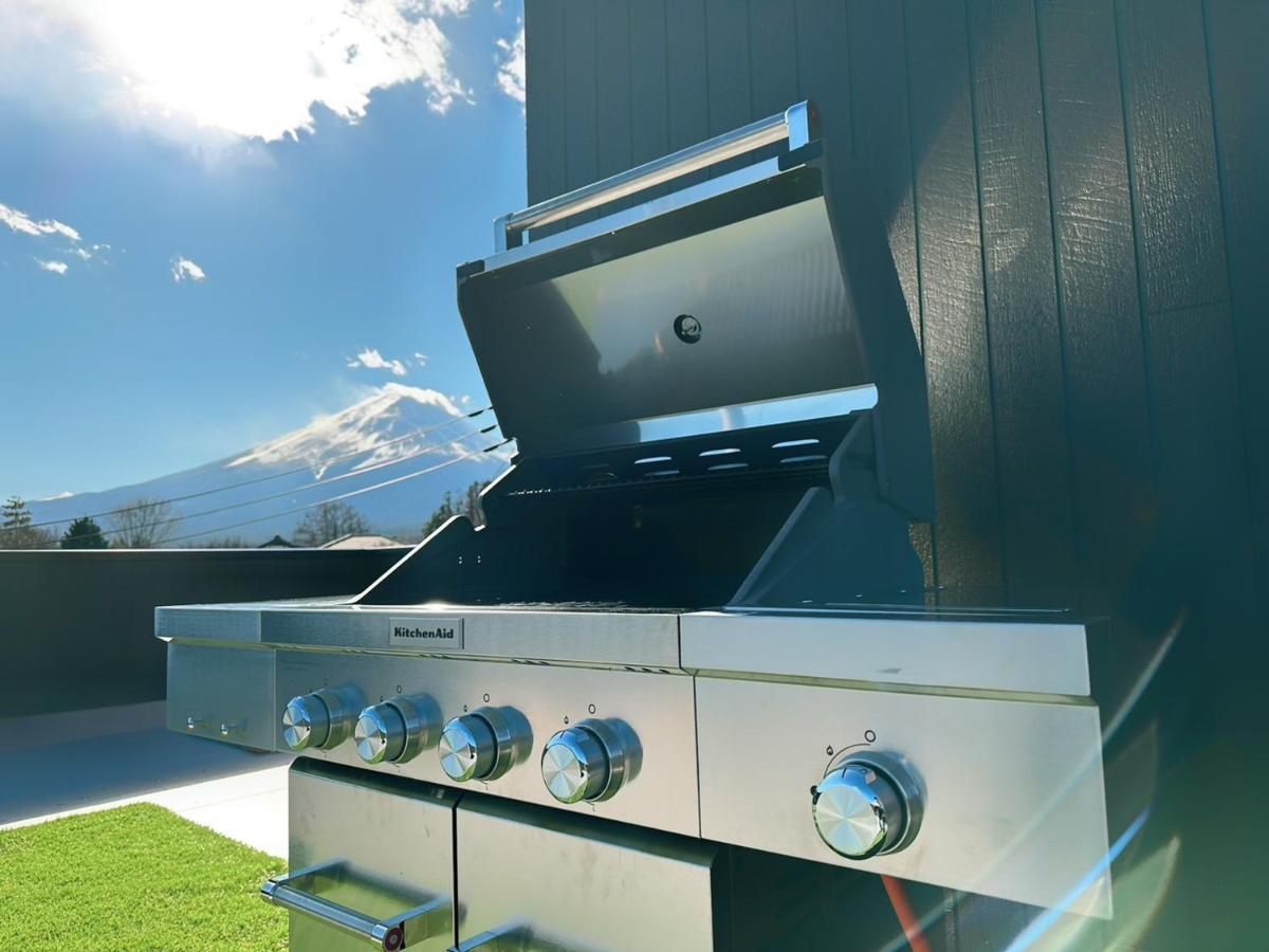 ヴィラ山間堂 Terrace Villa Bbq Bonfire Fuji View Annovillas Fujikawaguchiko Exteriör bild